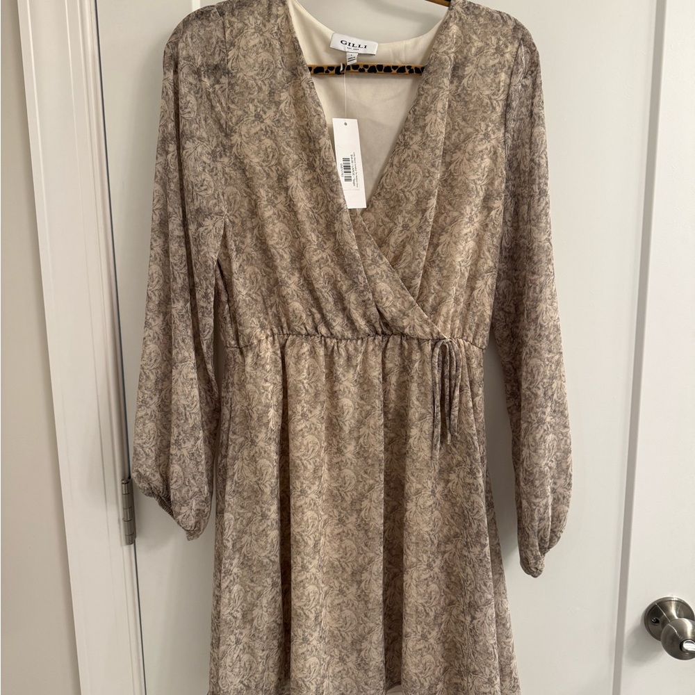 Gilli Women's Beige Wrap Dress